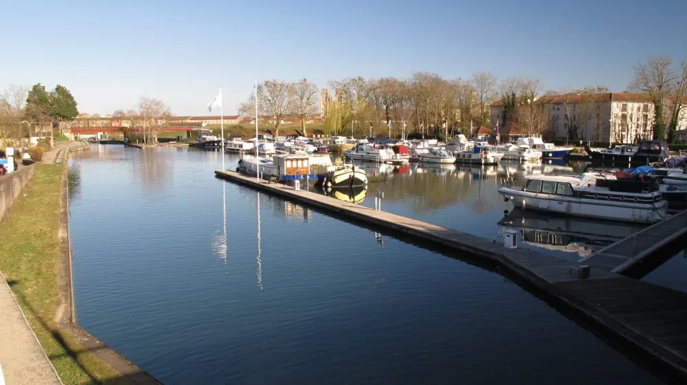 Port du Canal à Toul